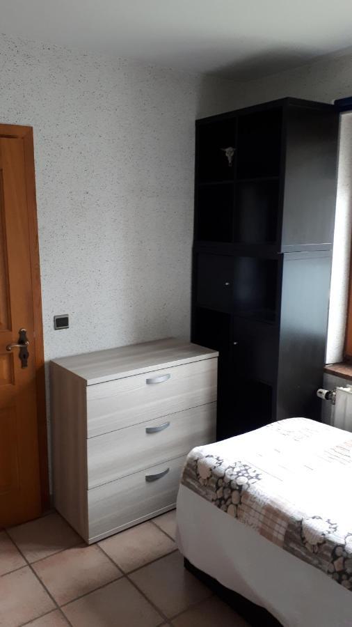 Lustin Chambre D'Hotes Du Tailfer المظهر الخارجي الصورة